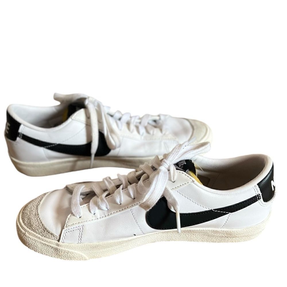 Nike Blazer Low '77 Vintage Womens Casual Shoes White Black Size 8 - Picture 4 of 8